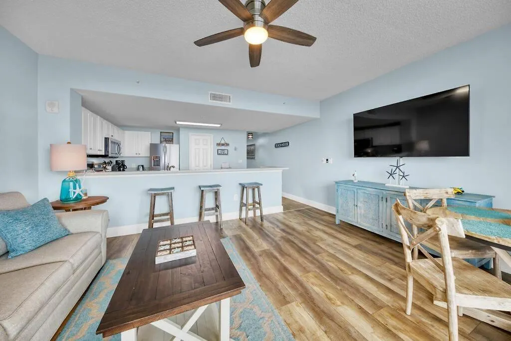 Beachfront Condo #1413 Majestic Beach Resort بنما سيتي بيتش شقة